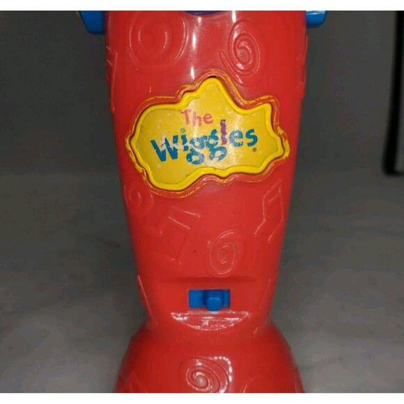 The Wiggles SING WITH ME Microphone - Spin Master Plays 8 Different Songs 2003 - Picture 9 of 11